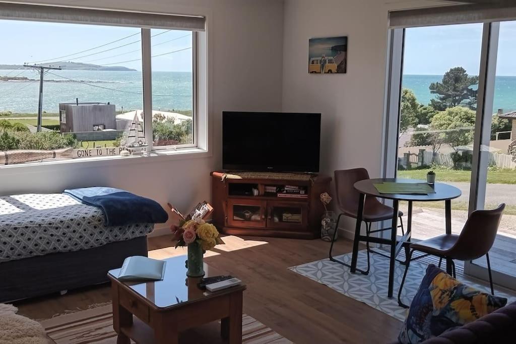 Sea Breeze Apartment Kakanui Exterior foto